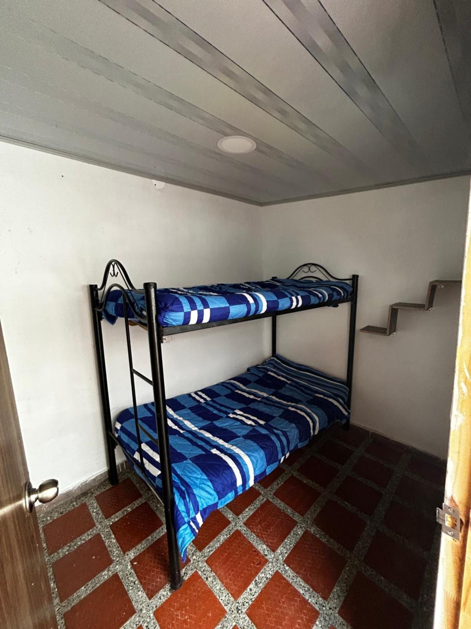 Hostel Urban City Медельїн Екстер'єр фото