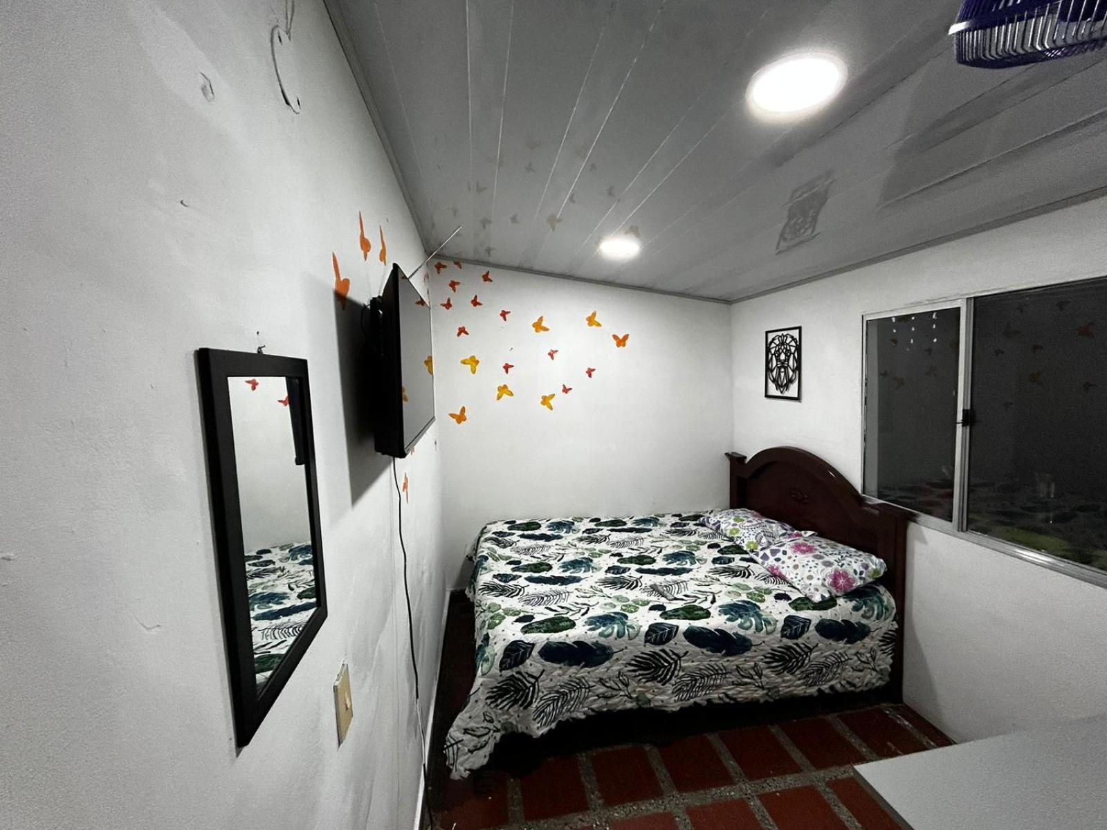Hostel Urban City Медельїн Екстер'єр фото