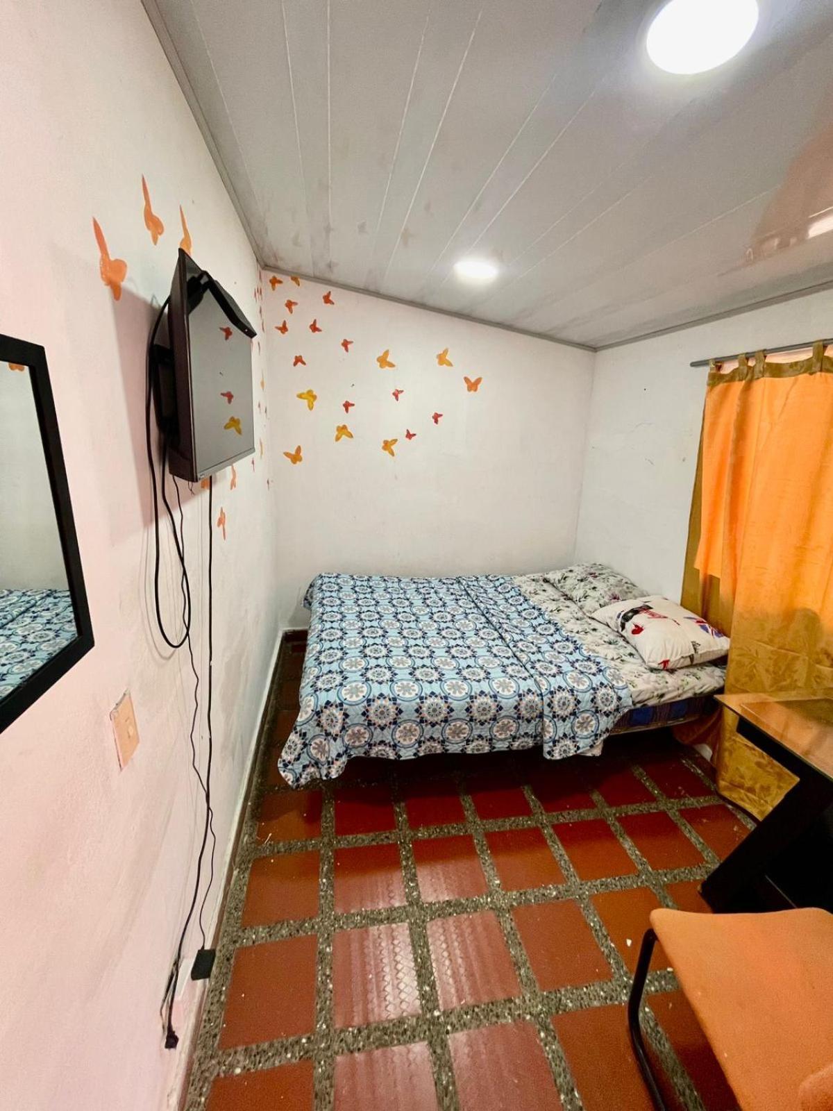 Hostel Urban City Медельїн Екстер'єр фото