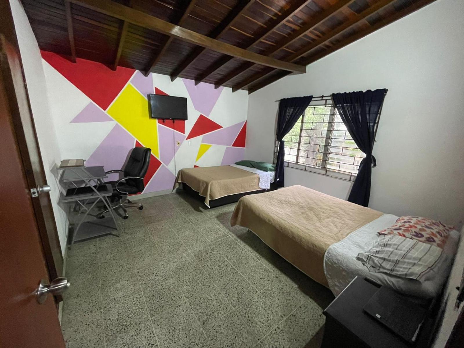 Hostel Urban City Медельїн Екстер'єр фото